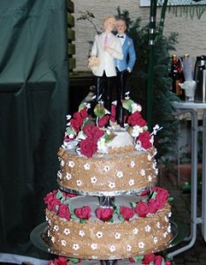 http://commons.wikimedia.org/wiki/File:Wedding_cake_of_a_same_sex_marriage.JPG