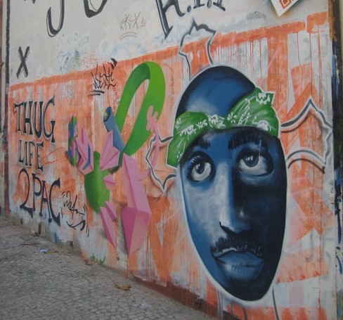 http://commons.wikimedia.org/wiki/File:Tupac_graffiti_Rio_de_janeiro.jpg