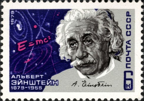http://commons.wikimedia.org/wiki/File:Albert_Einstein_1979_USSR_Stamp.jpg?uselang=it