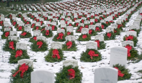 http://en.wikipedia.org/wiki/File:Wreaths_at_Arlington_National_Cemetery.jpg