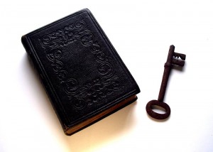 http://commons.wikimedia.org/wiki/File:Bible_and_Key_Divination.jpg