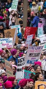 https://commons.wikimedia.org/wiki/File:Women%27s_March_on_Washington_(32103990670).jpg