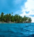 https://commons.wikimedia.org/wiki/File:Island_of_Chichimen,_Cuyos_Limones,_Guna_Yala,_Panama.jpg